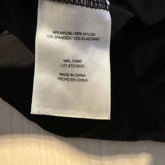 Two 32 Degrees Cool Black Layering Cooling Tank Tops Outdoors Hiking Camping LOT - Picture 6 of 8